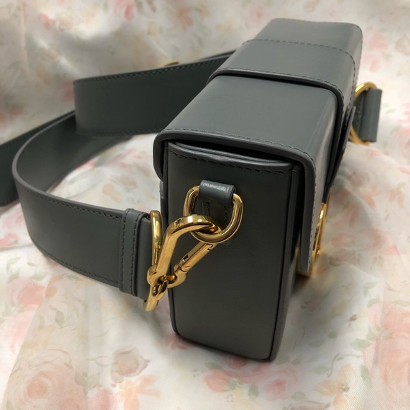 Christian Dior bag - Picture 2 of 10